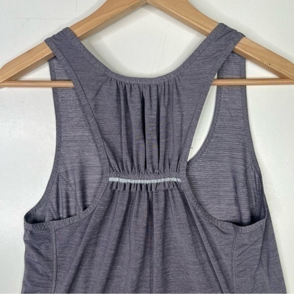 Lululemon Ruched Tank Top Racerback Womens Athletic Shirts Size 6 Unique Graphic - Picture 7 of 13
